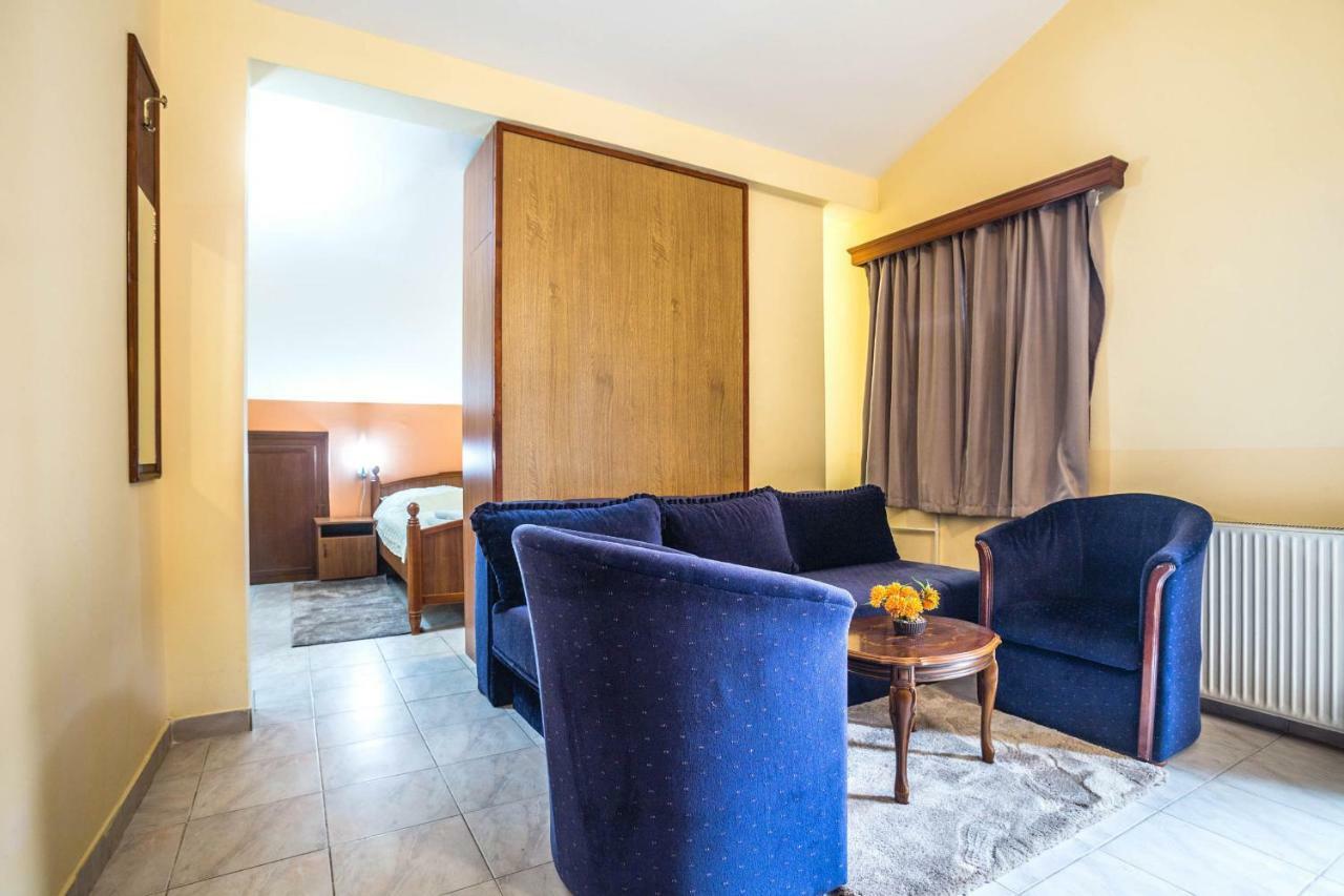 Mali Milocer Bay Accommodation Sveti Stefan Kültér fotó