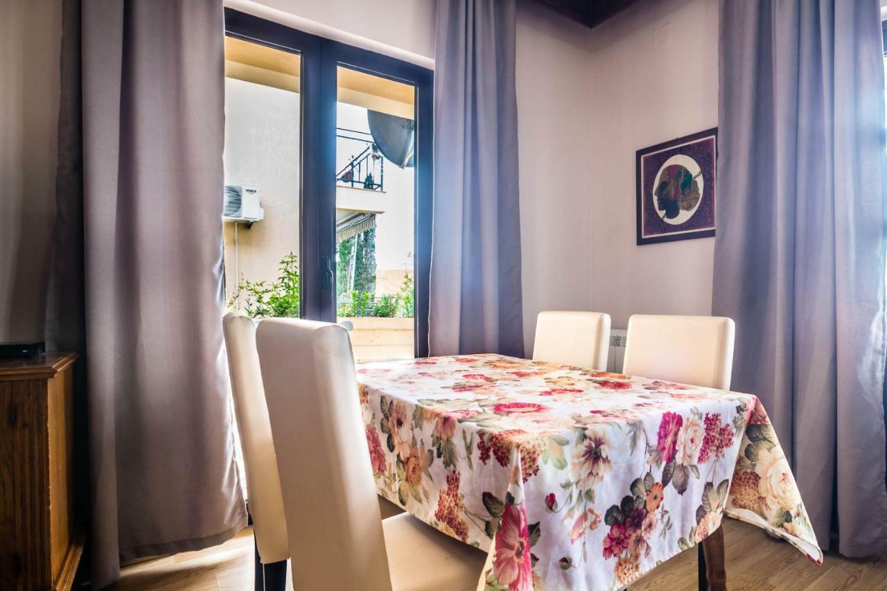 Mali Milocer Bay Accommodation Sveti Stefan Kültér fotó